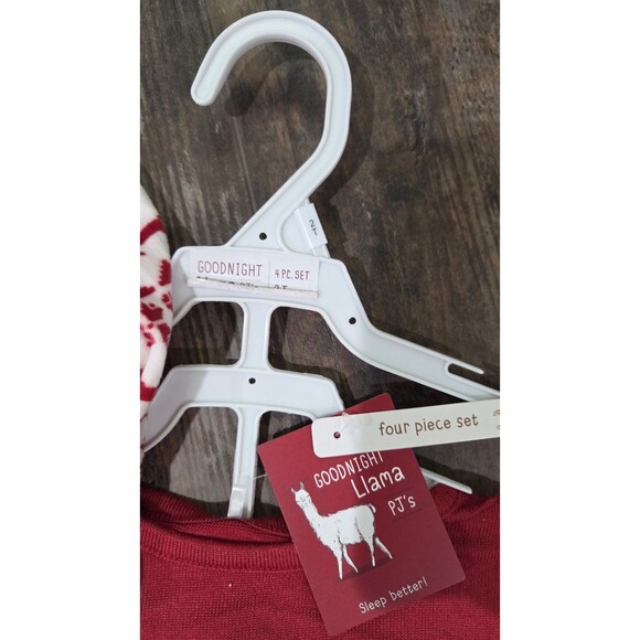 NWT Goodnight Llama 4 Piece 2T Christmas Pajamas B10 - Picture 6 of 6